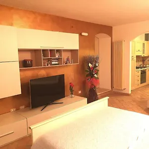 Casa Mica Affittacamere